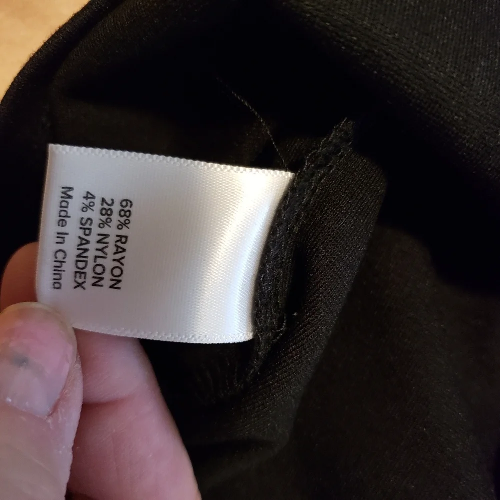 Evereve Black Sleeveless Mock Neck Sheath Dress - Picture 9 of 14